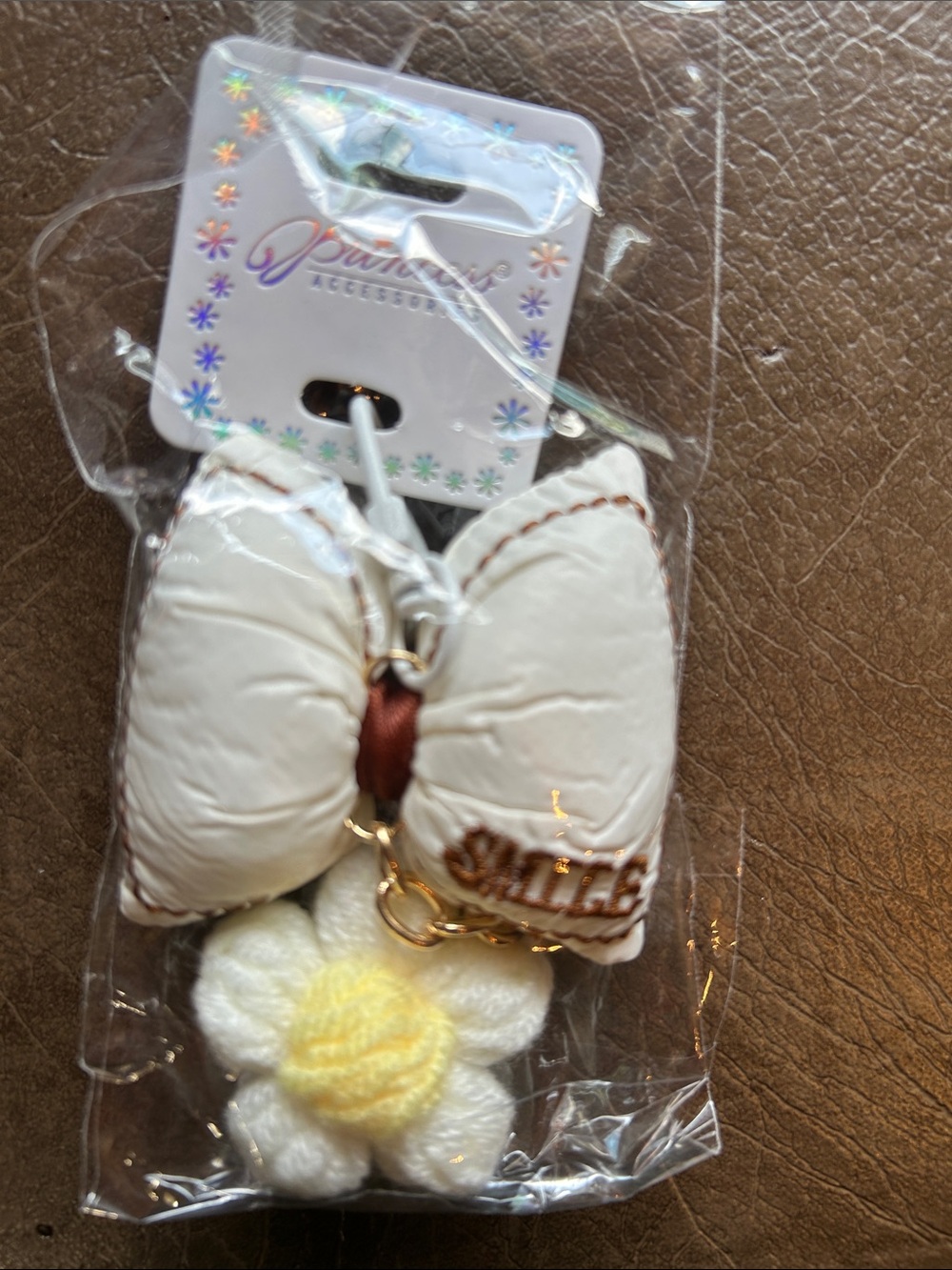 Princess Accessories Bundle of 5 Keychains- Assorted Colors - Picture 4 of 6